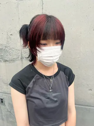 ミディアム カラー 透明感ハイトーン🦄 キラ🌈のヘアスタイル