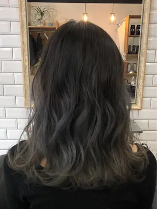 セミロング カラー 橋本 敬介のヘアスタイル
