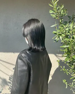ミディアム カラー 目黒 彩花のヘアスタイル