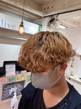 ミディアム パーマ メンズ メンズカットパーマ ✂️ JOYAのヘアスタイル
