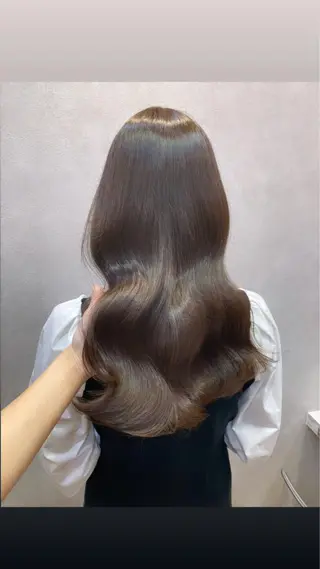 セミロング カラー 🩷韓国ヘア/ヨシン モリ🩷Maikaのヘアスタイル