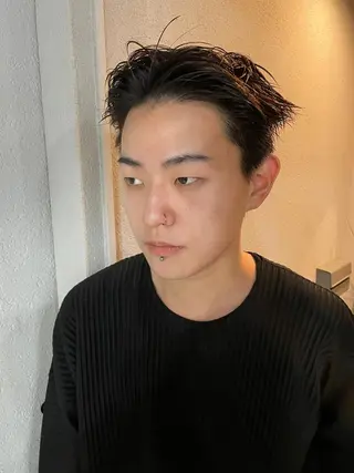 ショート メンズ 吉田一輝 外国人パーマのヘアスタイル