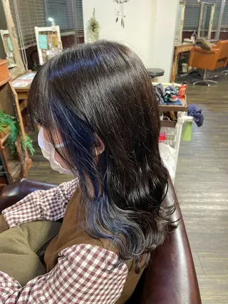ロング カラー ｼﾉｻﾞｷ ｷﾅのヘアスタイル