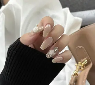 ネイル エリ🫧 nail池袋東口のネイルデザイン