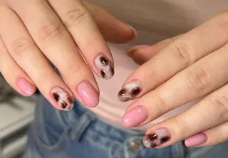 ネイル Pure&Rich Nailのネイルデザイン