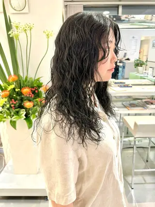 ロング パーマ デジタルパーマ 🌀ボブ　萩原　龍のヘアスタイル