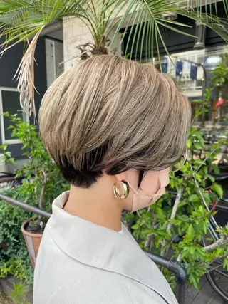 ショート カラー AKALA HAIR 西宮店 Juriのヘアスタイル