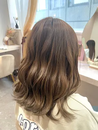 ミディアム Mila misakiのヘアスタイル