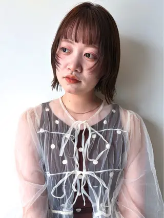 ショート カラー 地毛風ストレート ミニボブ🌷江梨🍎のヘアスタイル