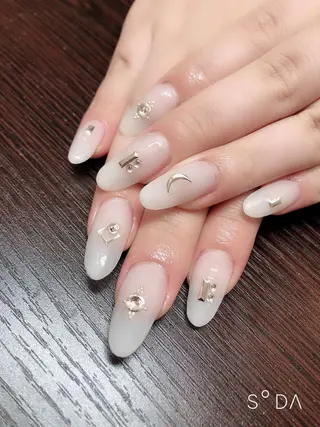 ネイル Piacere 絵美のネイルデザイン