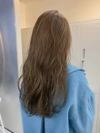 セミロング カラー 海外デザイン🇺🇸 石渡諒太のヘアスタイル