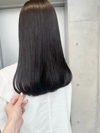 ロング カラー パーマ ヘアアレンジ 透明感/オリーブ/ グレージュ/YUKAのヘアスタイル
