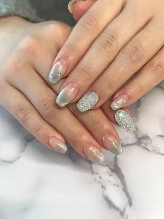 ネイル salon iris 🦋北広島市大曲のネイルデザイン