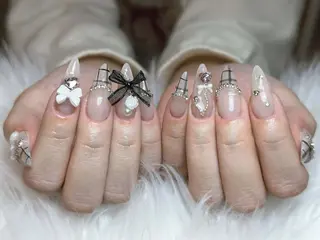 ネイル NIE MoMoのネイルデザイン