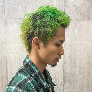 ショート カラー メンズ 高橋 宏輔のヘアスタイル