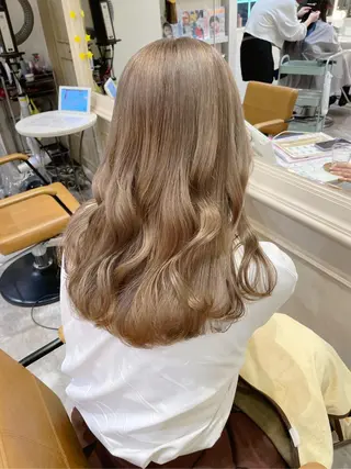 セミロング カラー シールエクステ横浜 🐏☁️miminaのヘアスタイル