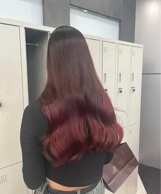 ロング カラー 王道センターパート ⭐️AYAKA⭐️のヘアスタイル