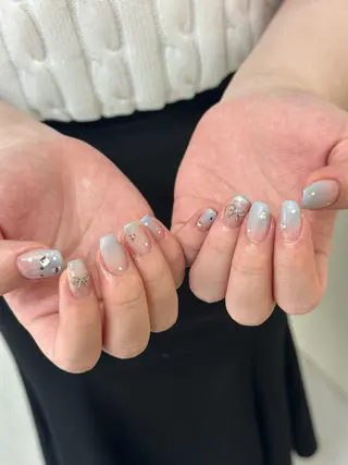 ネイル Elegancia. Hiromiのネイルデザイン