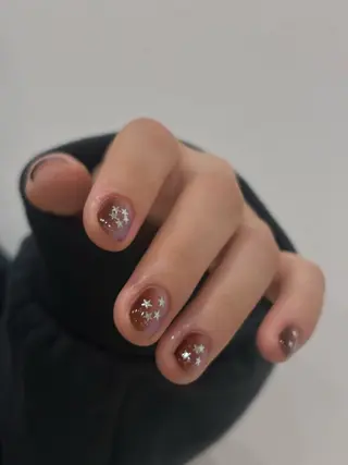 ネイル DEEokazaki momona.Gのネイルデザイン