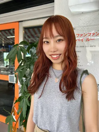 ロング カラー shiho/レイヤー /透明感カラーのヘアスタイル