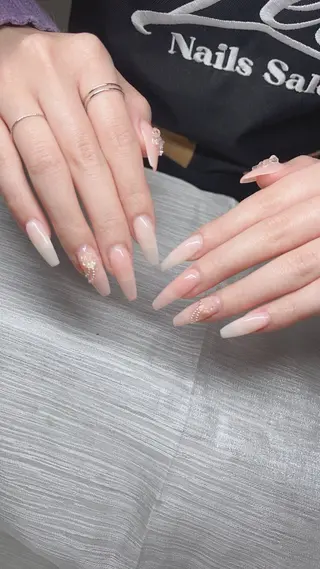 ネイル Lee Nails チップ長さだし専門店のネイルデザイン