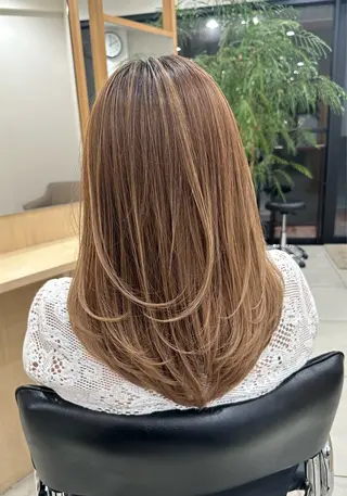 セミロング カラー 長谷川 大貴のヘアスタイル