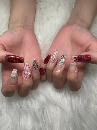 ネイル SHION  のネイルデザイン