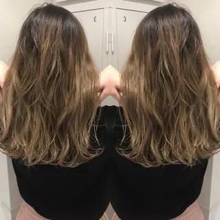 ロング カラー 三鷹で1番ショート ボブをカットする新谷のヘアスタイル