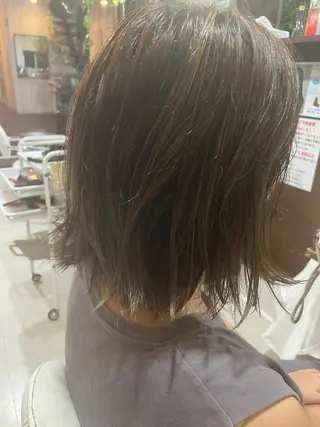 ショート カラー 伊丹Pilina 山田のヘアスタイル
