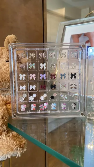 ネイル crystal ⭐︎ colorのネイルデザイン