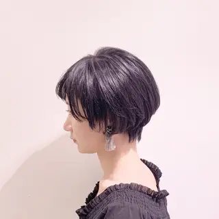ショート ショート、ボブ/ 川鍋薫のヘアスタイル