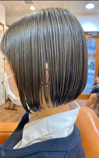 ショート くびれショート・ボブ カットorパーマ特化のヘアスタイル