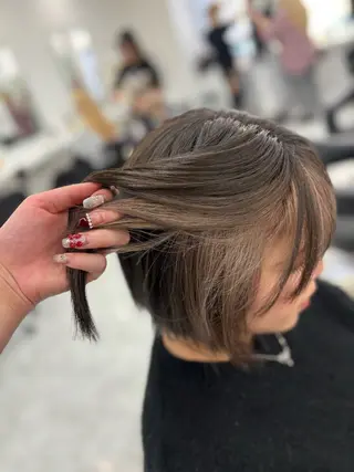 ショート まろっと艶感ブラウン ベージュ🤍まなかのヘアスタイル