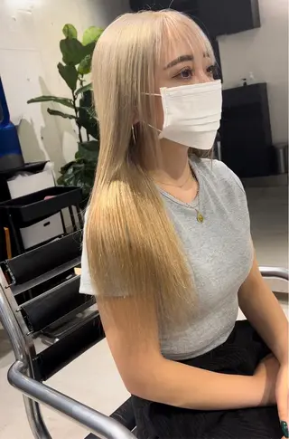 ロング カラー 赤みゼロ/透明感 カラー🌿KANTAのヘアスタイル