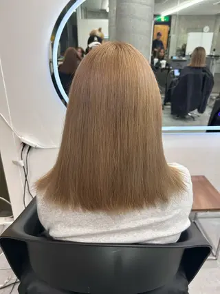 ミディアム カラー Aoba 🫧艶ハイトーン🫧のヘアスタイル