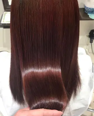 ロング カラー 舩坂 友賀のヘアスタイル