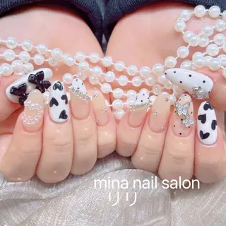 ネイル 🎀ゆうず 𝜗𝜚 ྀིのネイルデザイン