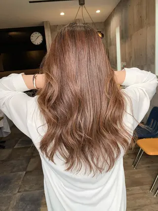 セミロング yoshihara yuukiのヘアスタイル