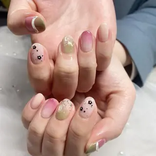 ネイル I pinknail 韓国風·持ち込み専門のネイルデザイン