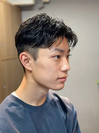 メンズ arika オケシ　リョウダイのヘアスタイル
