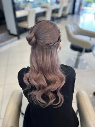 ロング 大塚 華のヘアスタイル