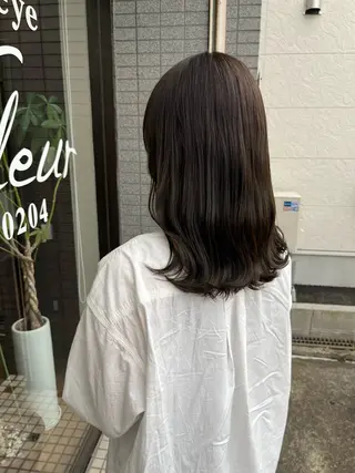 ミディアム 立野 希沙のヘアスタイル