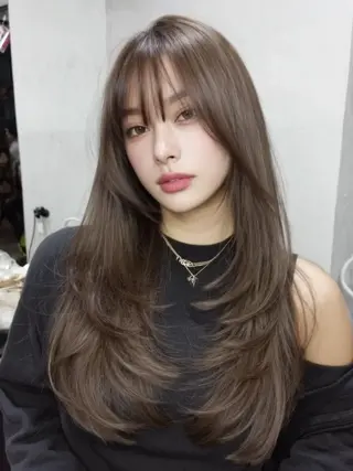 カラー ロング 🎀韓国レイヤー YURINA🎀のヘアスタイル