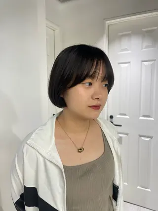 ショート ARISA︎ メンズハイトーンのヘアスタイル