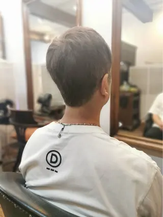 カラー メンズ 上間 洋子のヘアスタイル