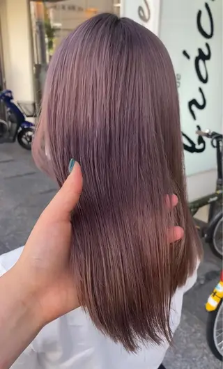 セミロング カラー ヘアアレンジ 川上 麻梨阿のヘアスタイル