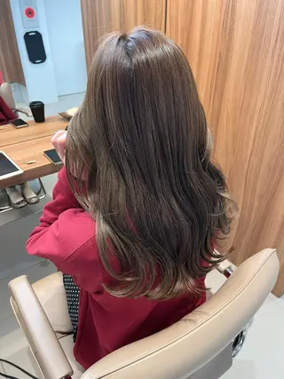 ロング 🫒🫒ブリーチなし 艶カラー🫒ヤマシロのヘアスタイル