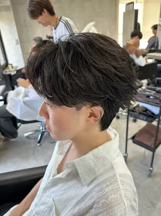 ショート パーマ メンズ ユウ🪄 パーマ指名No1のヘアスタイル