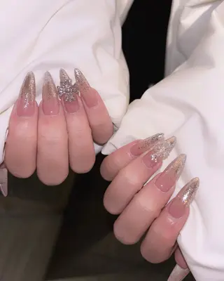 ネイル ToliyDeliy akemiのネイルデザイン