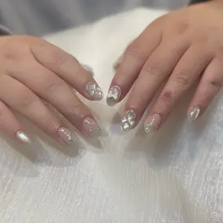 ネイル 新井 ひなののネイルデザイン